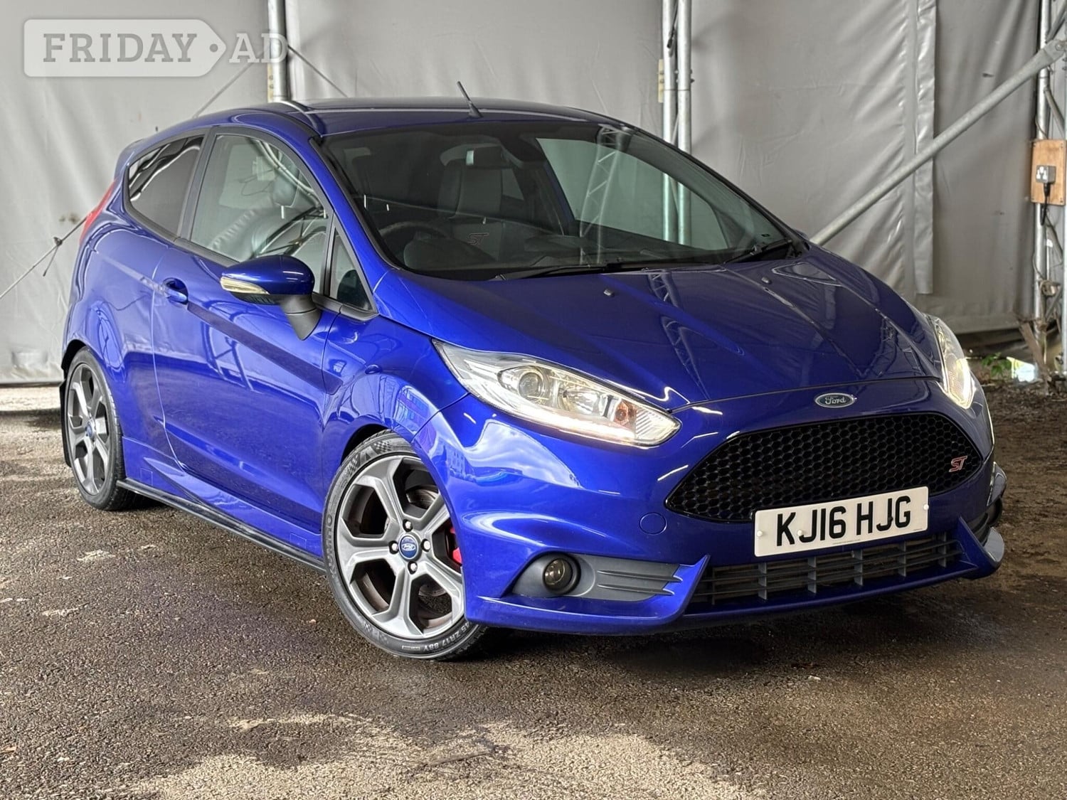 Ford Fiesta 2016 in Manchester
