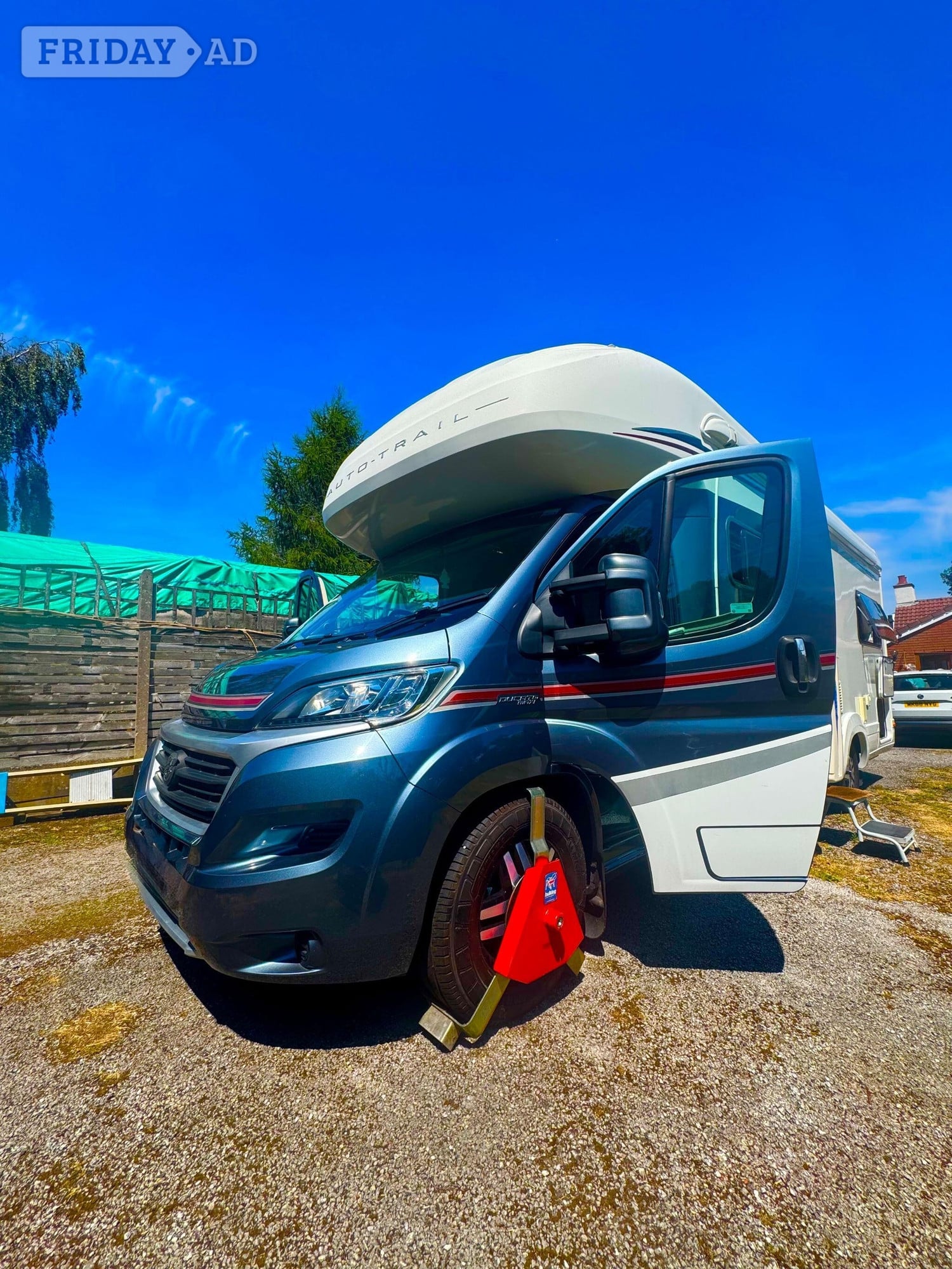 [6 berth ]Auto-Trail Frontier Scout Fiat Ducato 2.3 MultiJet 150 Bhp