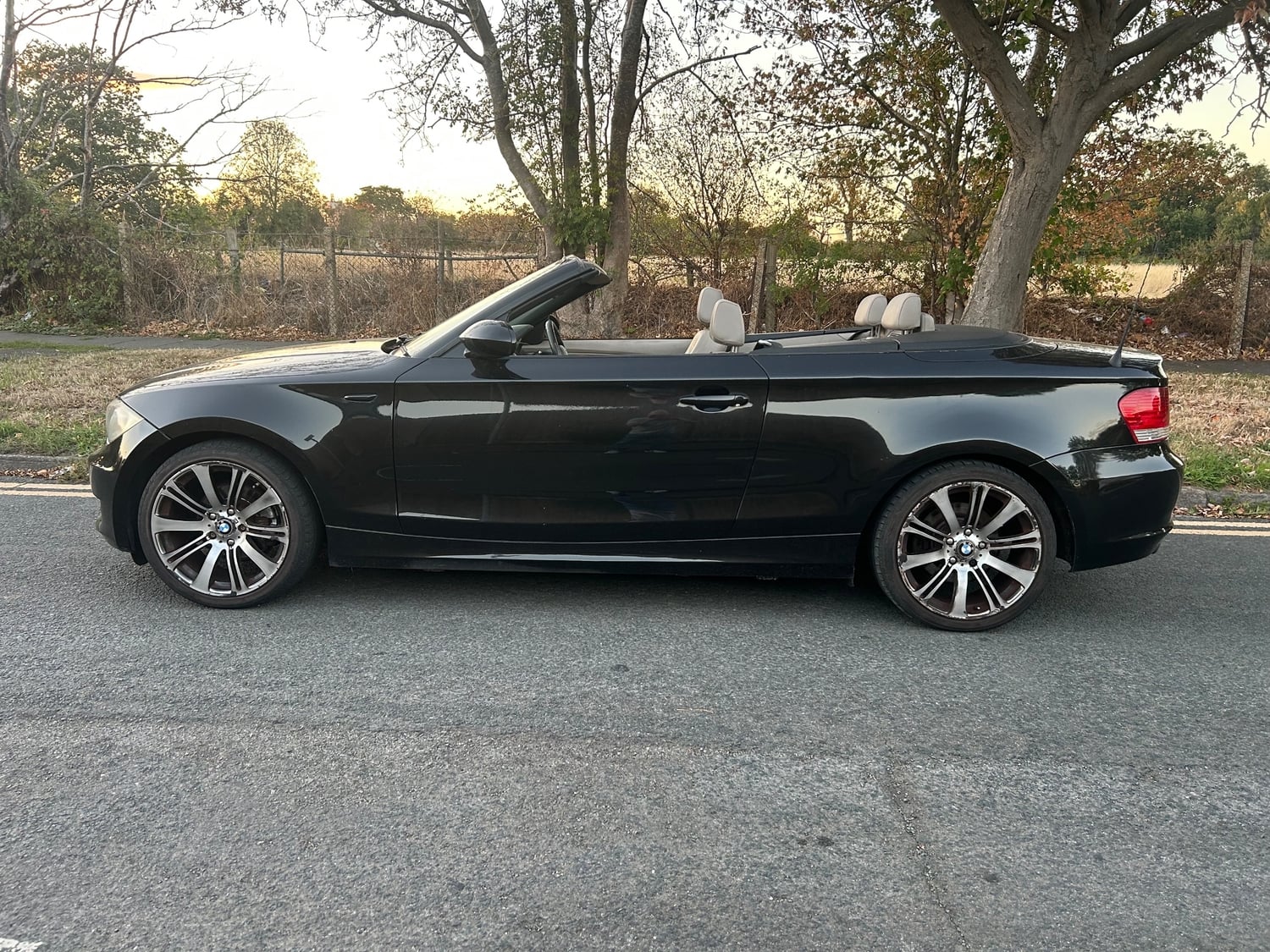 BMW 1 Series 2008 - Cars in Hillingdon