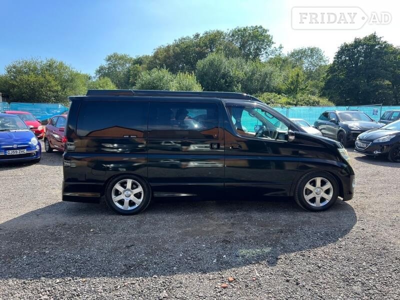 [ berth ]Nissan Elgrand