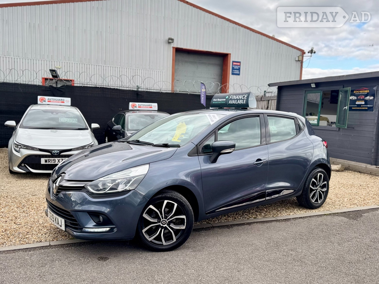 [ berth ]Renault Clio