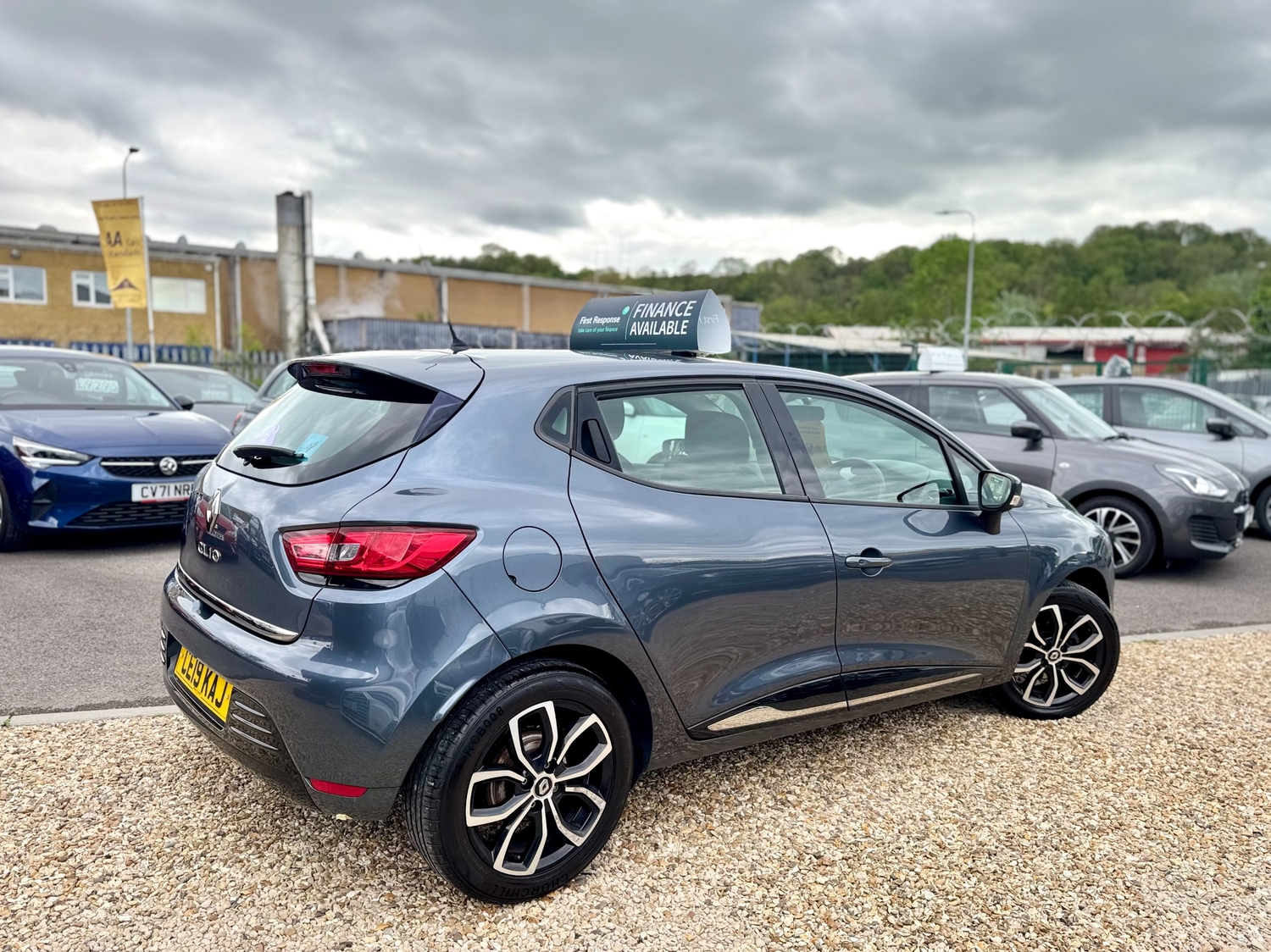Renault Clio 2019 - Cars