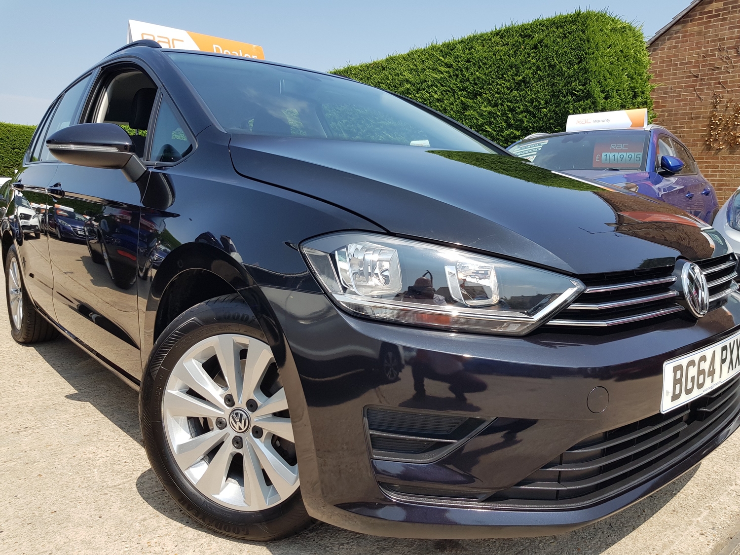 [ berth ]Volkswagen Golf SV