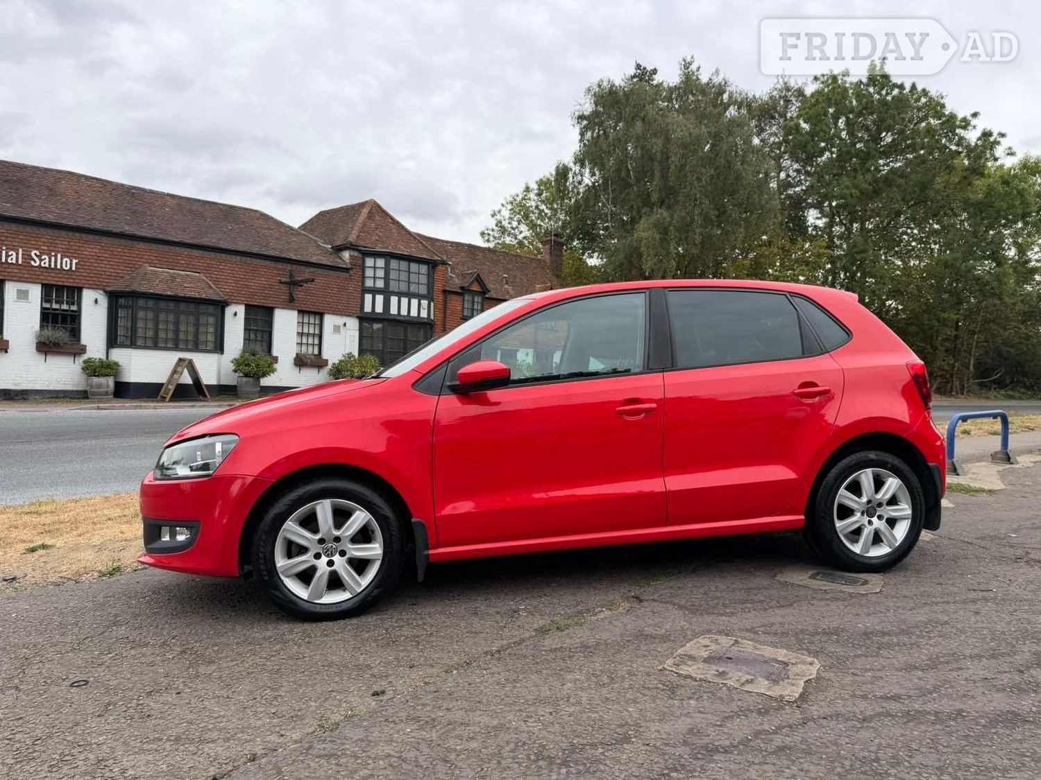 Volkswagen Polo 2013 - Cars