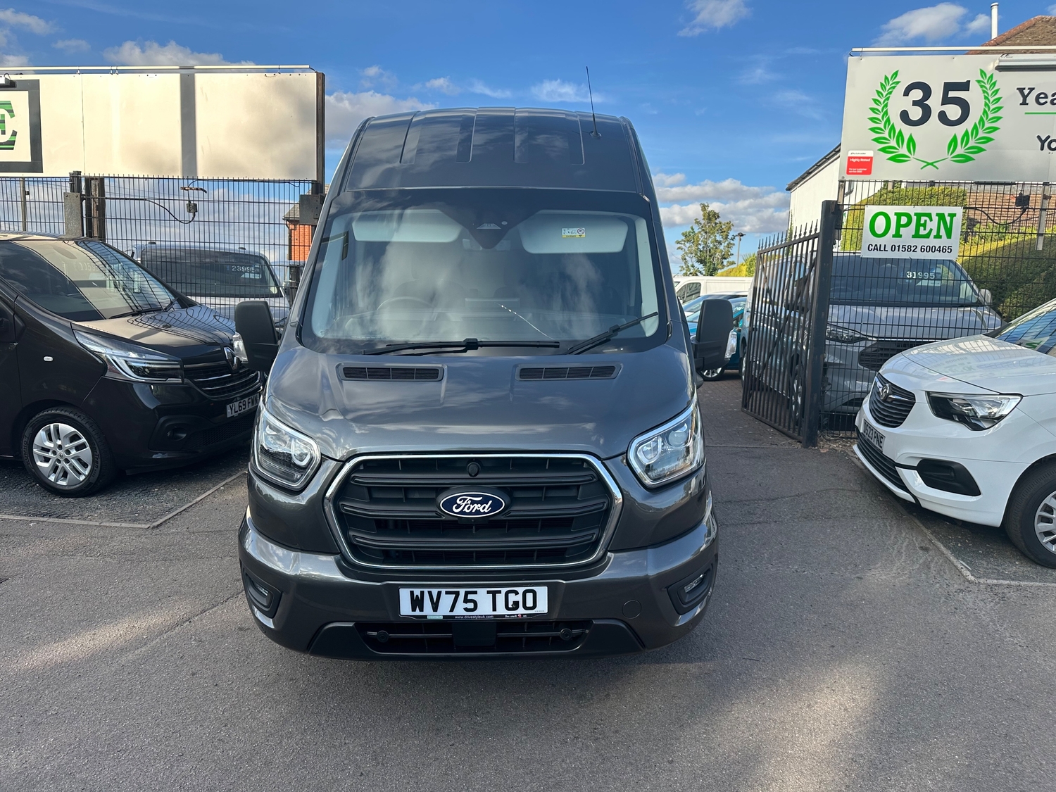 Ford Transit 2025 - Vans & Commercial Vehicles