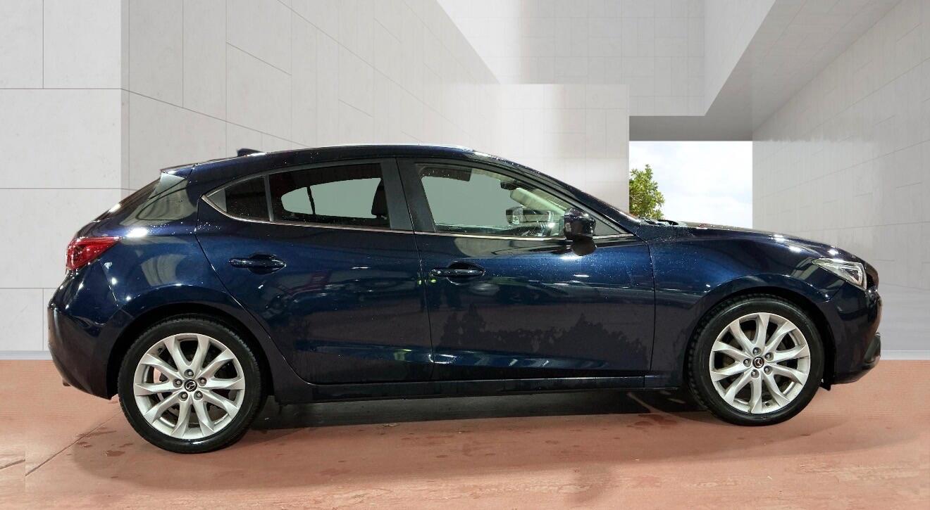 Mazda 3 2016 - Cars