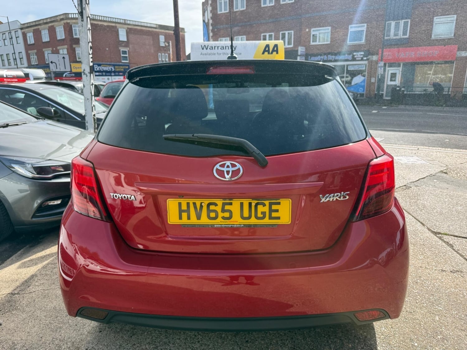 Toyota Yaris 2016 - Cars
