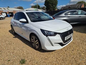 Peugeot 208 2021