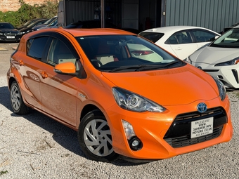 Toyota Aqua 2015