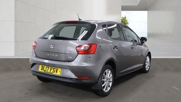 [ berth ]SEAT Ibiza