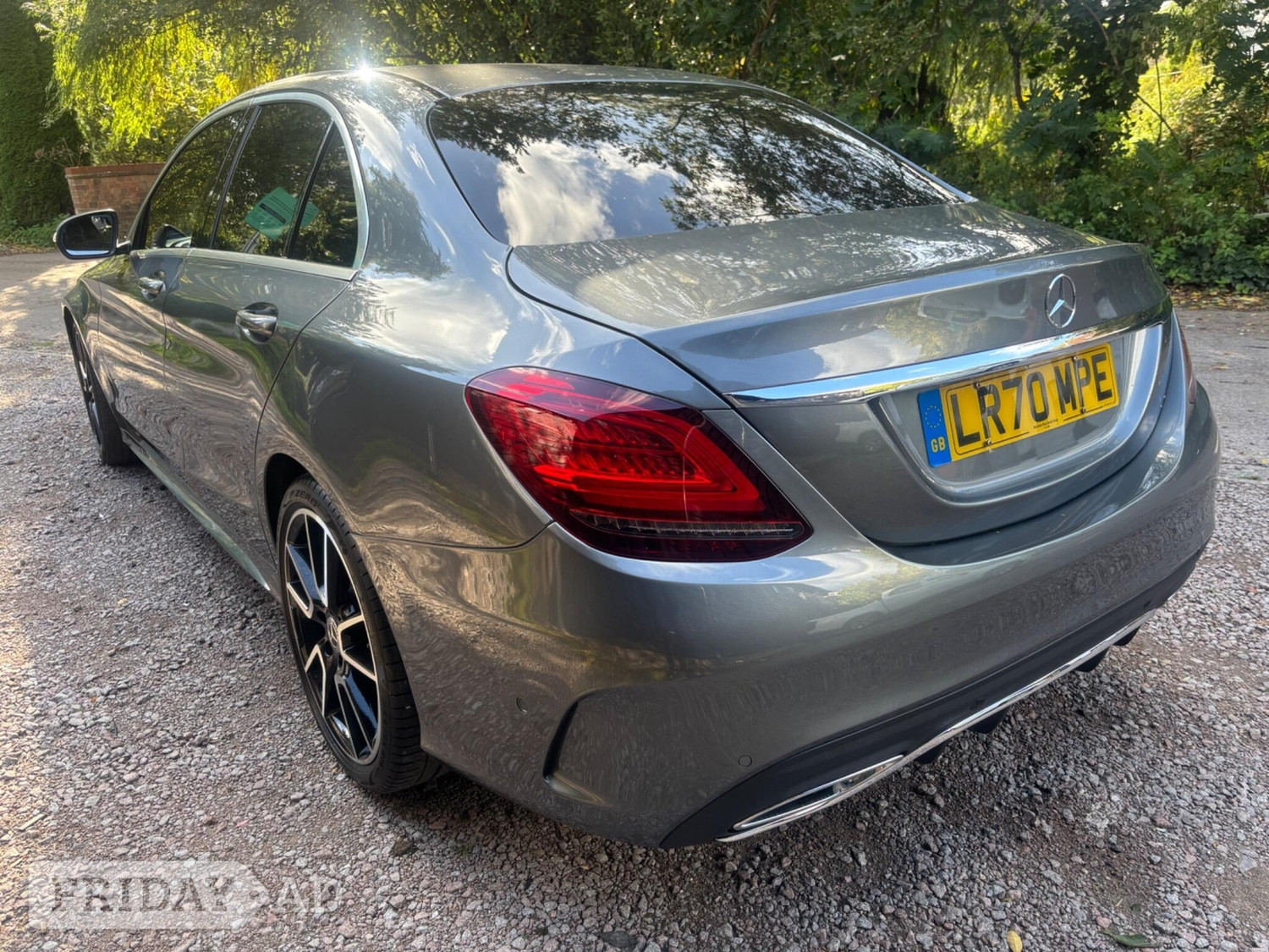 [ berth ]Mercedes-Benz C Class