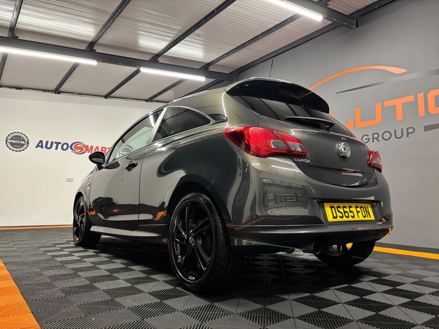 [ berth ]Vauxhall Corsa