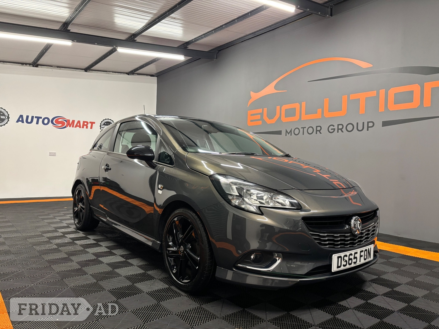 Vauxhall Corsa 2015 - Cars in Lochgelly