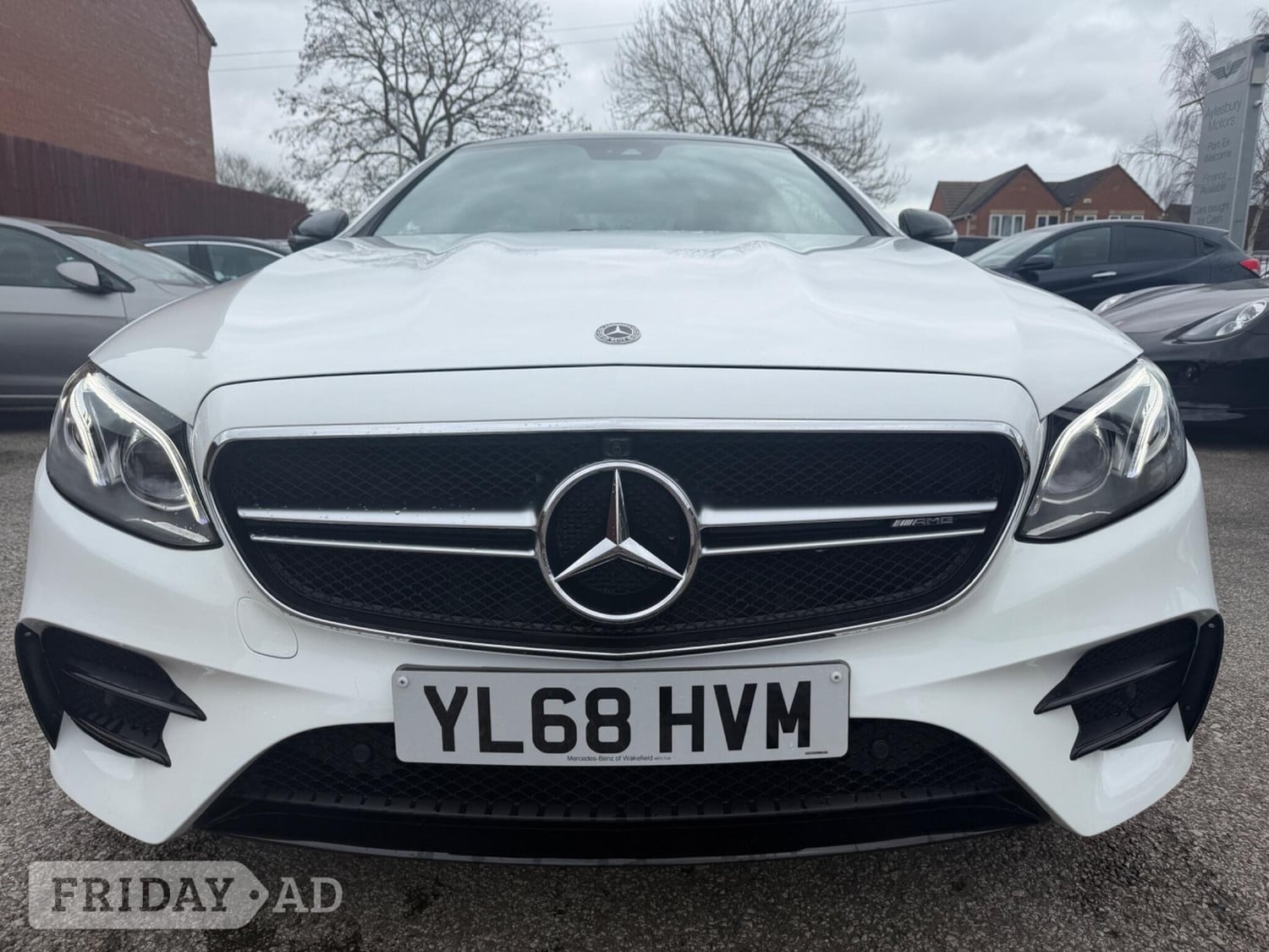 [ berth ]Mercedes-Benz E Class