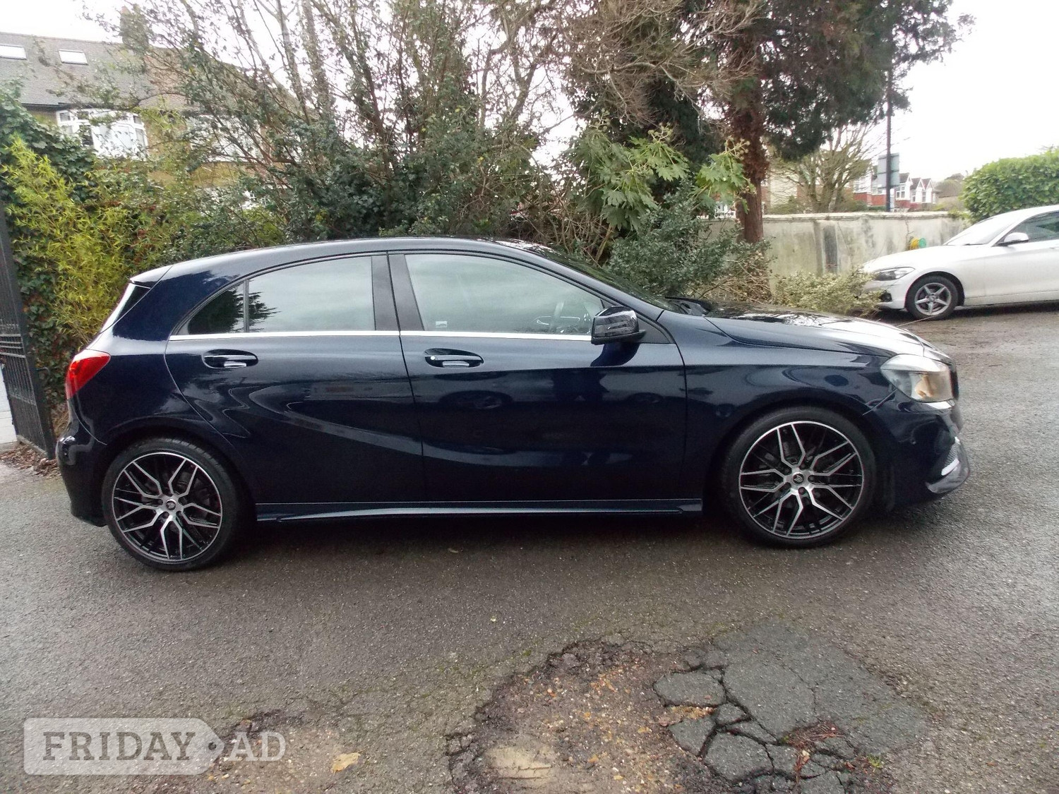 [ berth ]Mercedes-Benz A Class