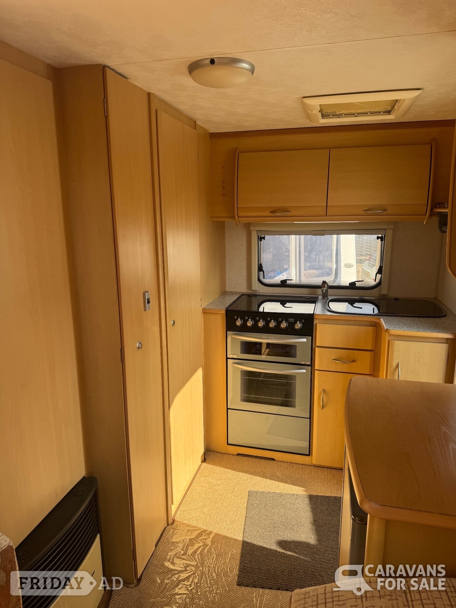 Coachman Wanderer 13/2 2006 - Motorhomes & Caravans in Canterbury