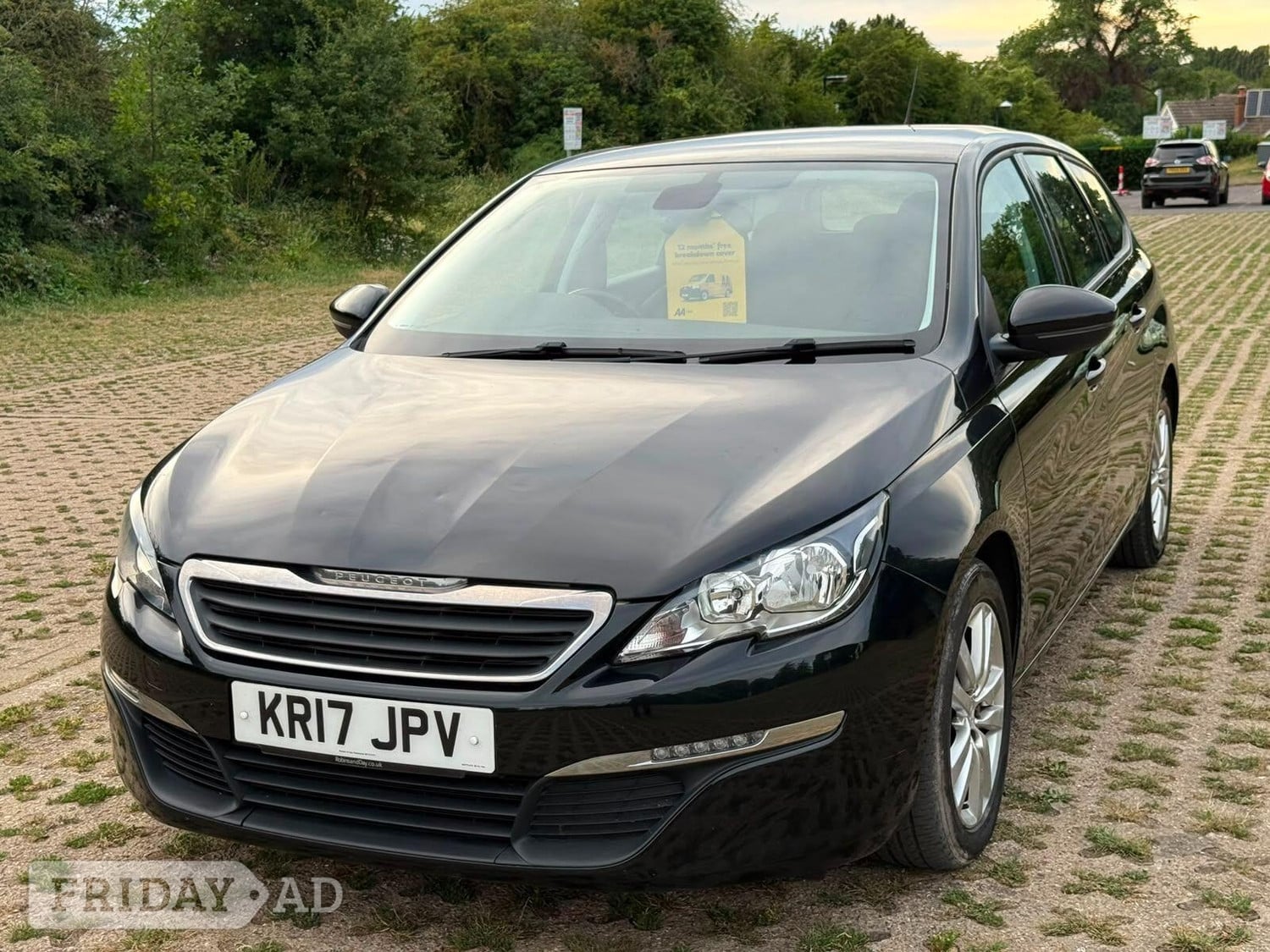 Peugeot 308 SW 2017 - Cars in Swanley