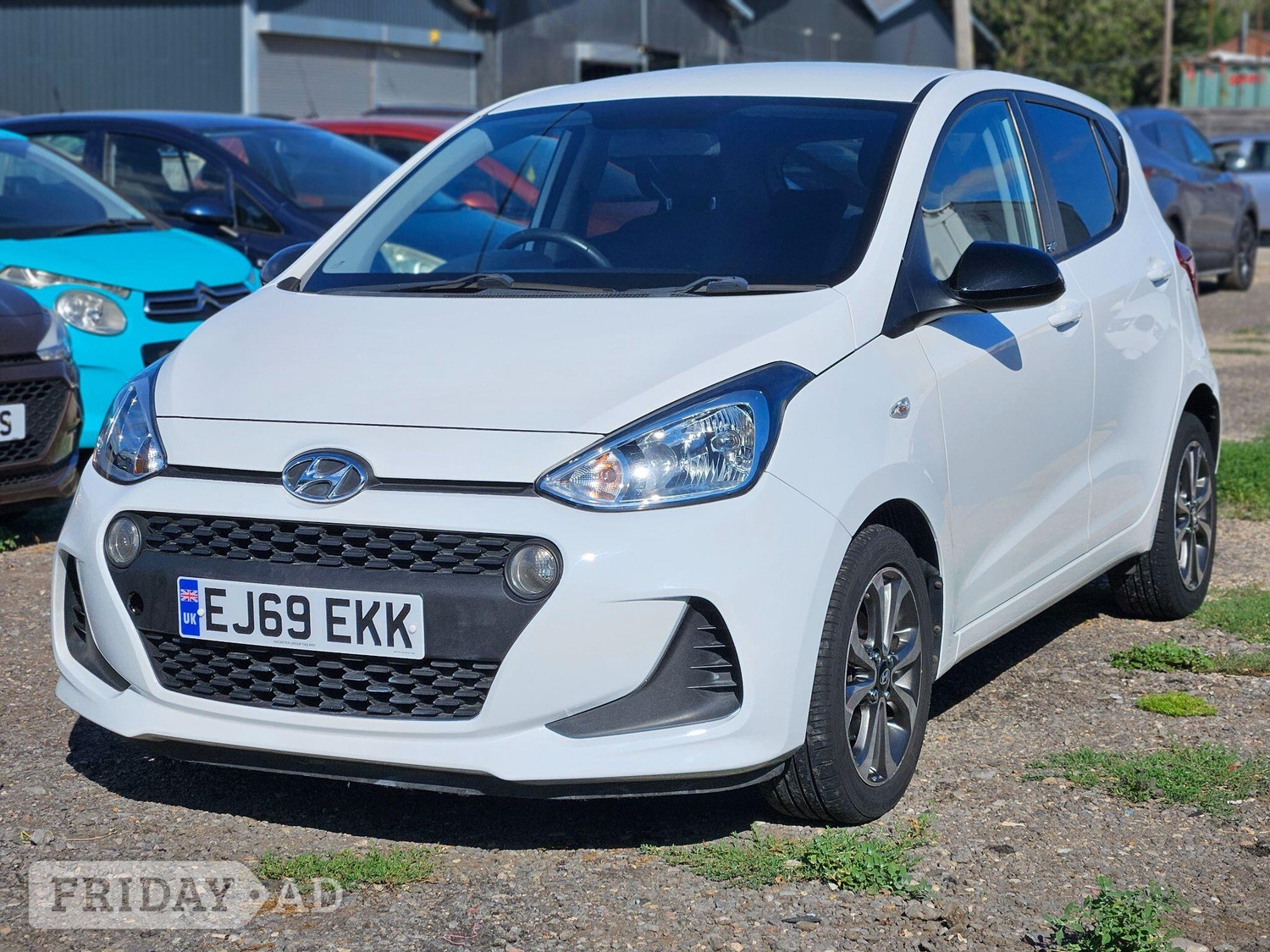 Hyundai i10 2019 - Cars in Windsor