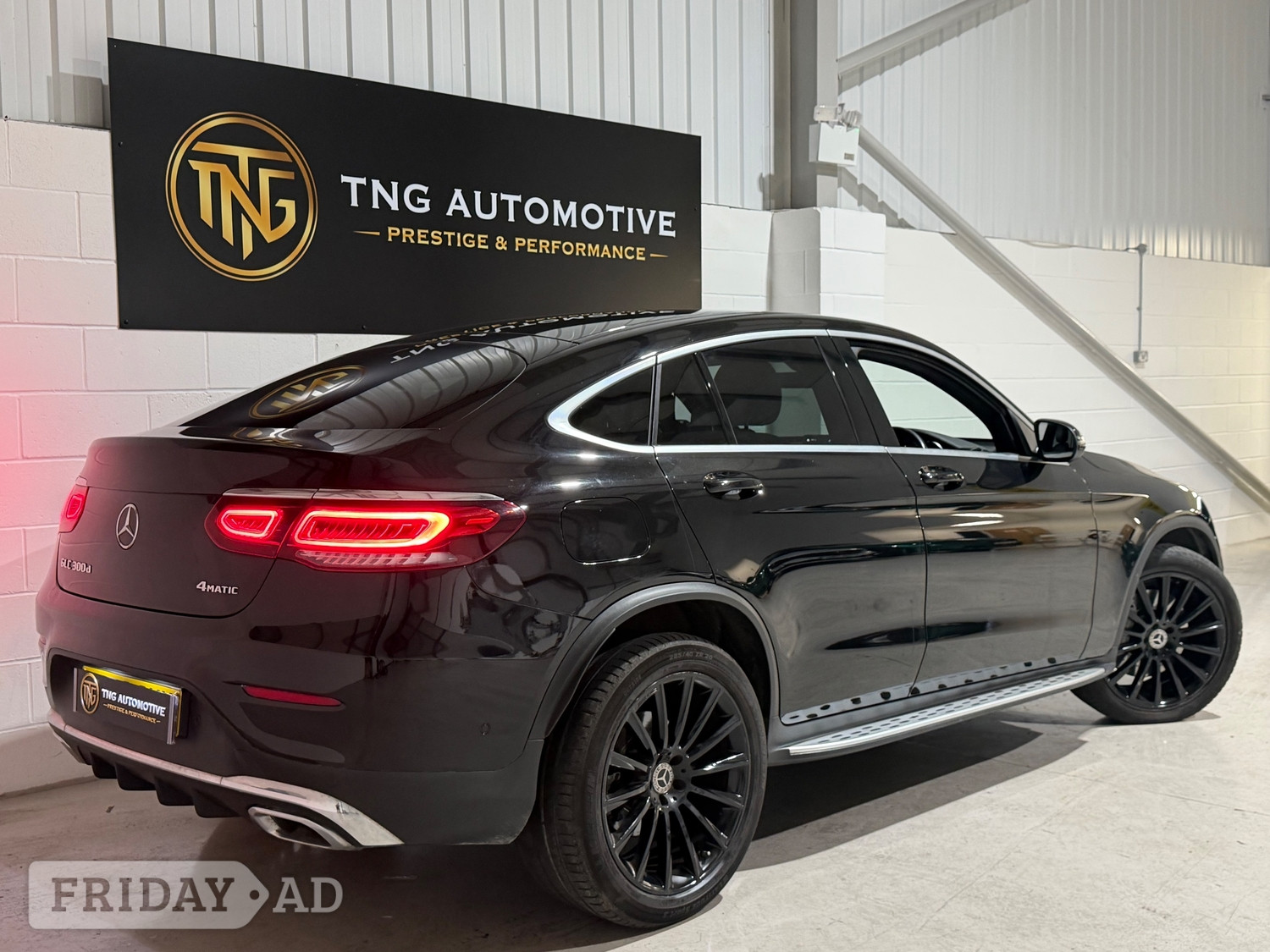 Mercedes-Benz GLC 2020 - Cars in Croydon