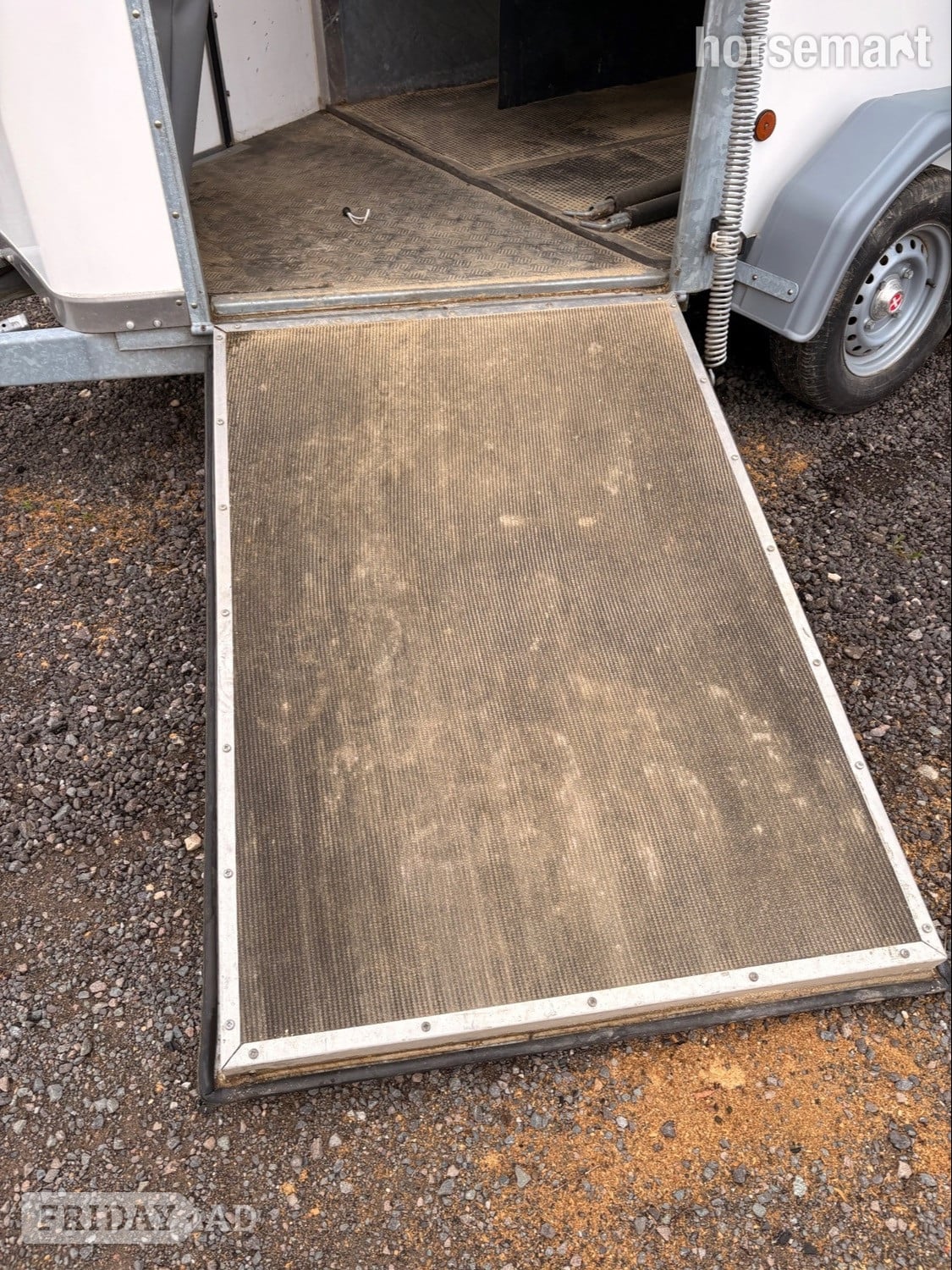 Bateson Deauville   Horse Trailer - Trailers & Horseboxes