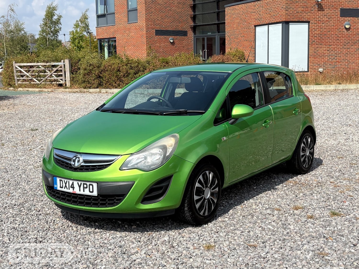 [ berth ]Vauxhall Corsa