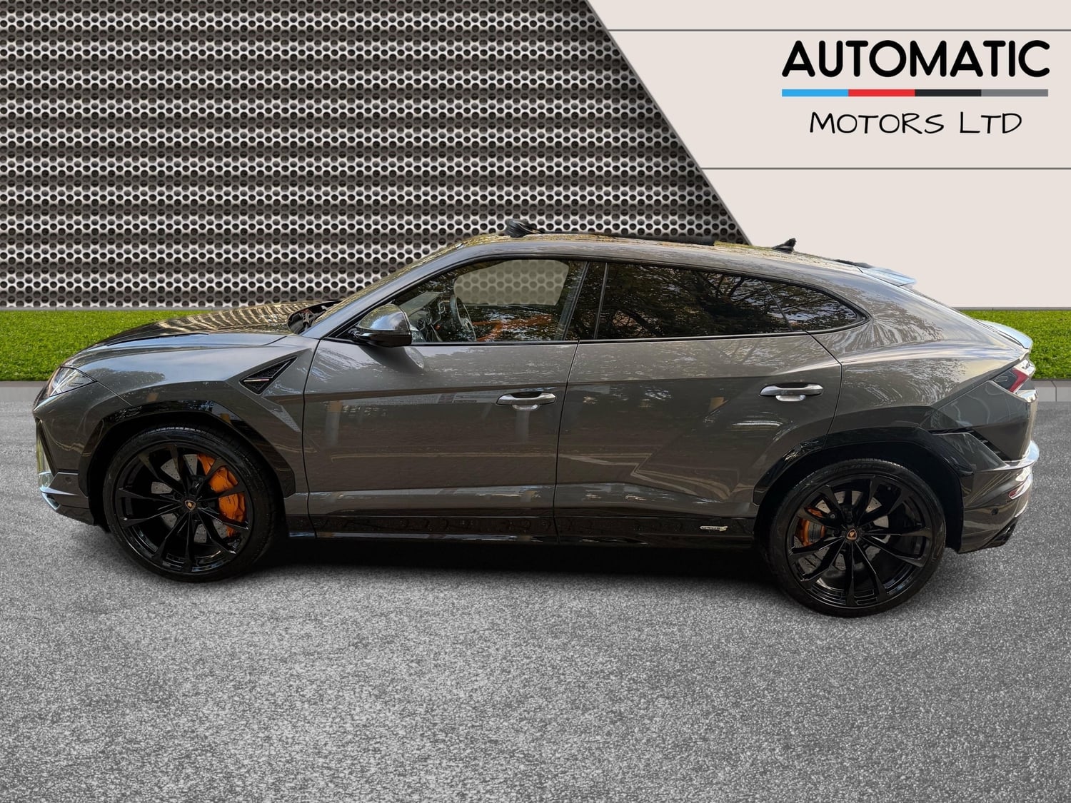 Lamborghini Urus 2024 - Cars