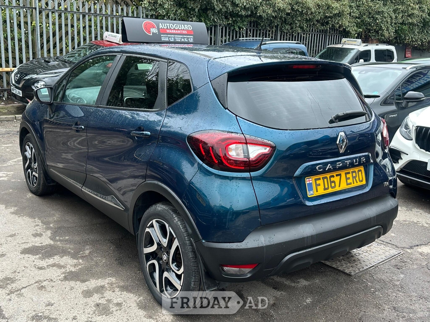 [ berth ]Renault Captur