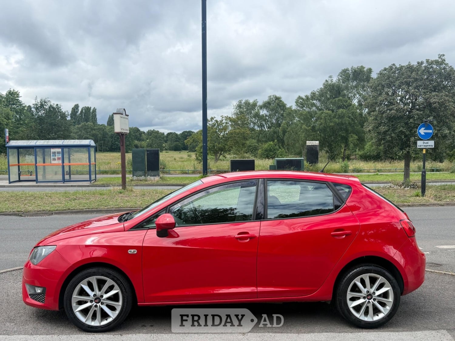 SEAT Ibiza 2013 - Cars
