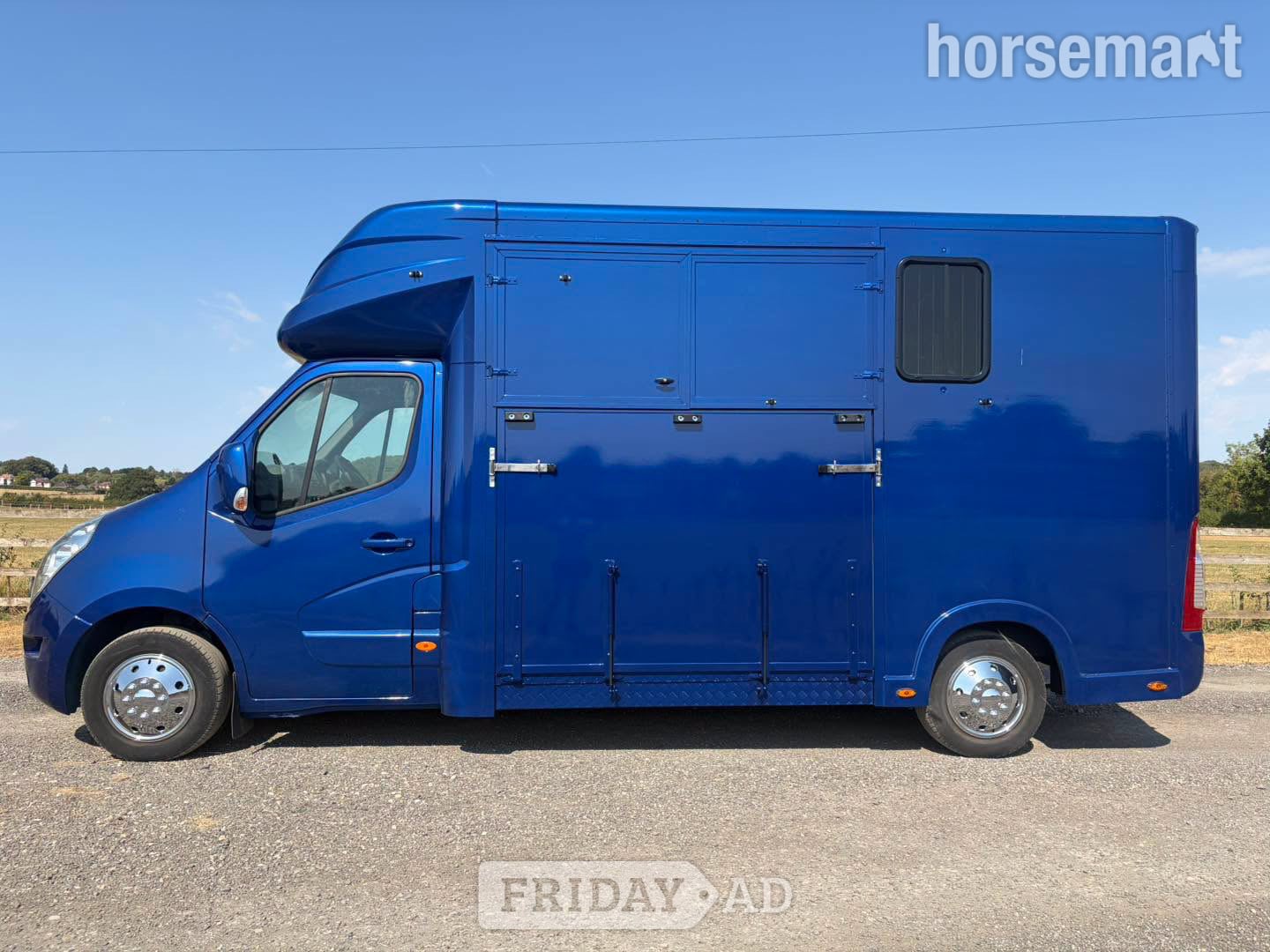 [ berth ]Equi Taxi 