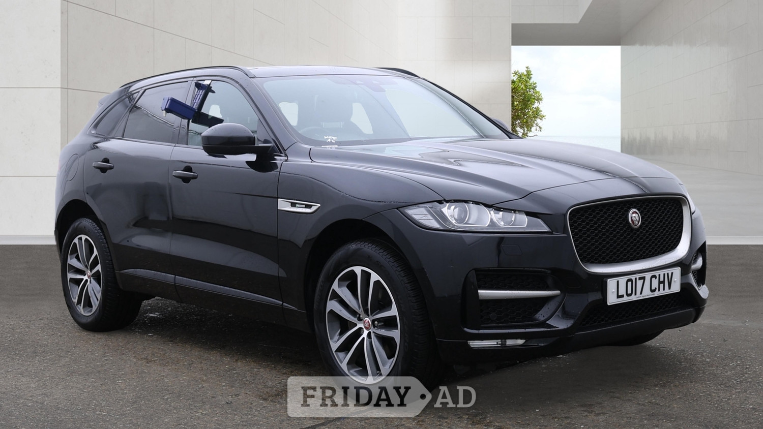 Jaguar F-Pace 2017 in Hillingdon