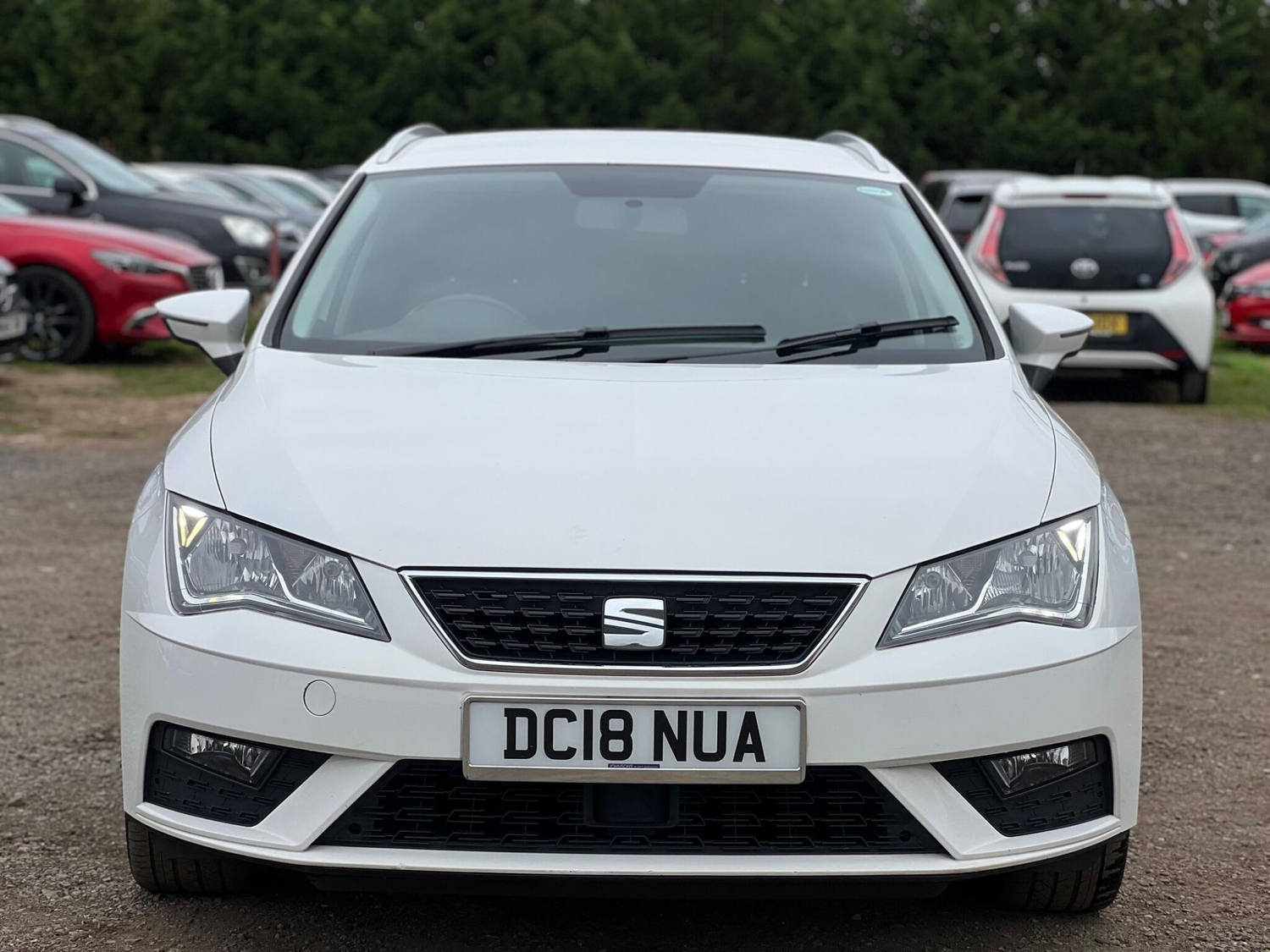 [ berth ]SEAT Leon