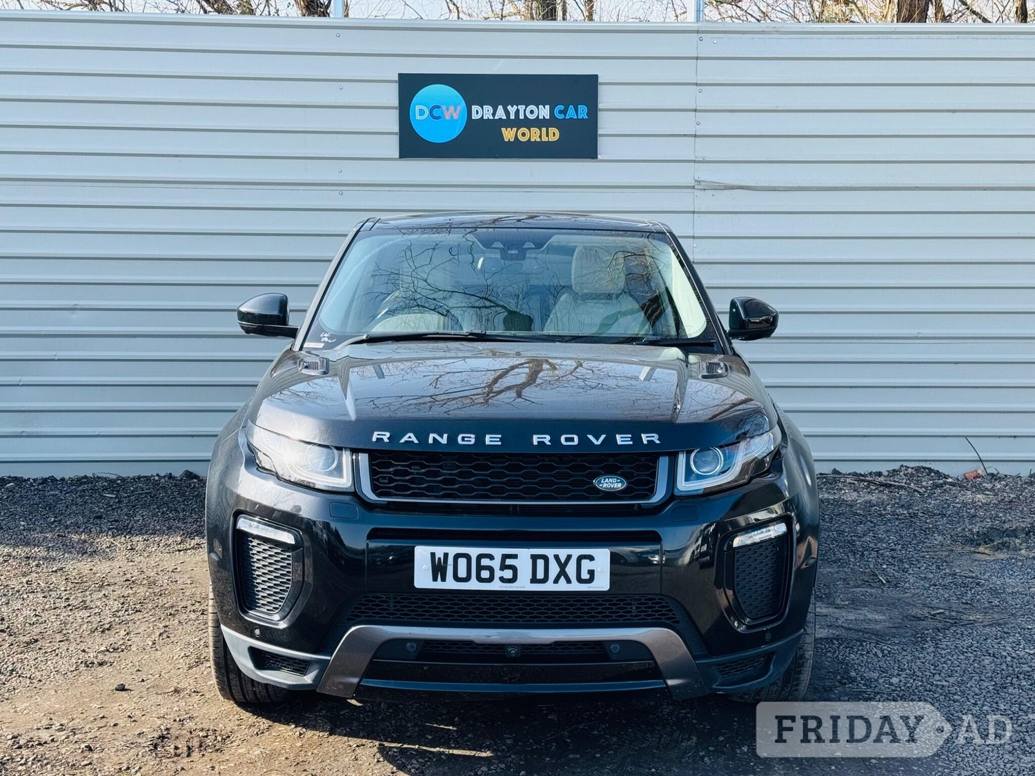 [ berth ]Land Rover Range Rover Evoque