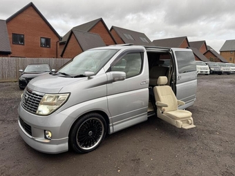 Nissan Elgrand 2008