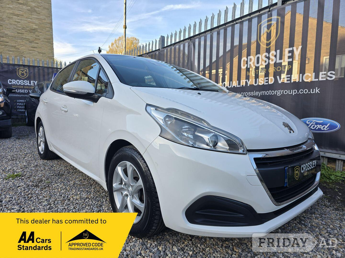 Peugeot 208 2015 in Halifax