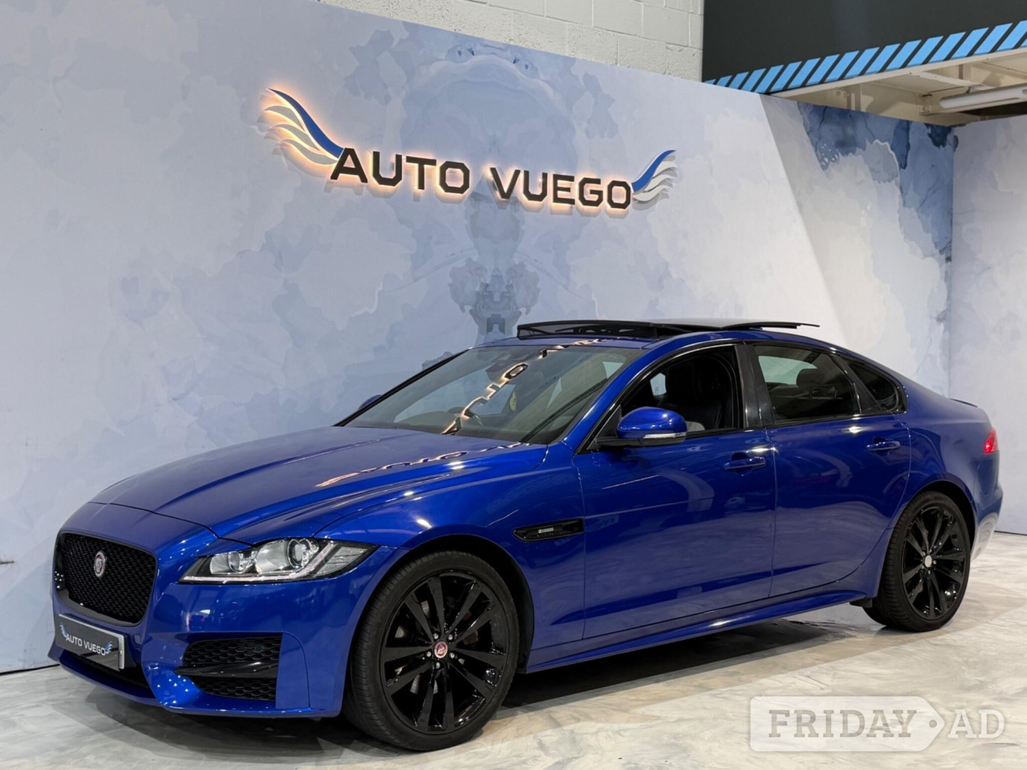 Jaguar XF 2017 - Cars in Uxbridge