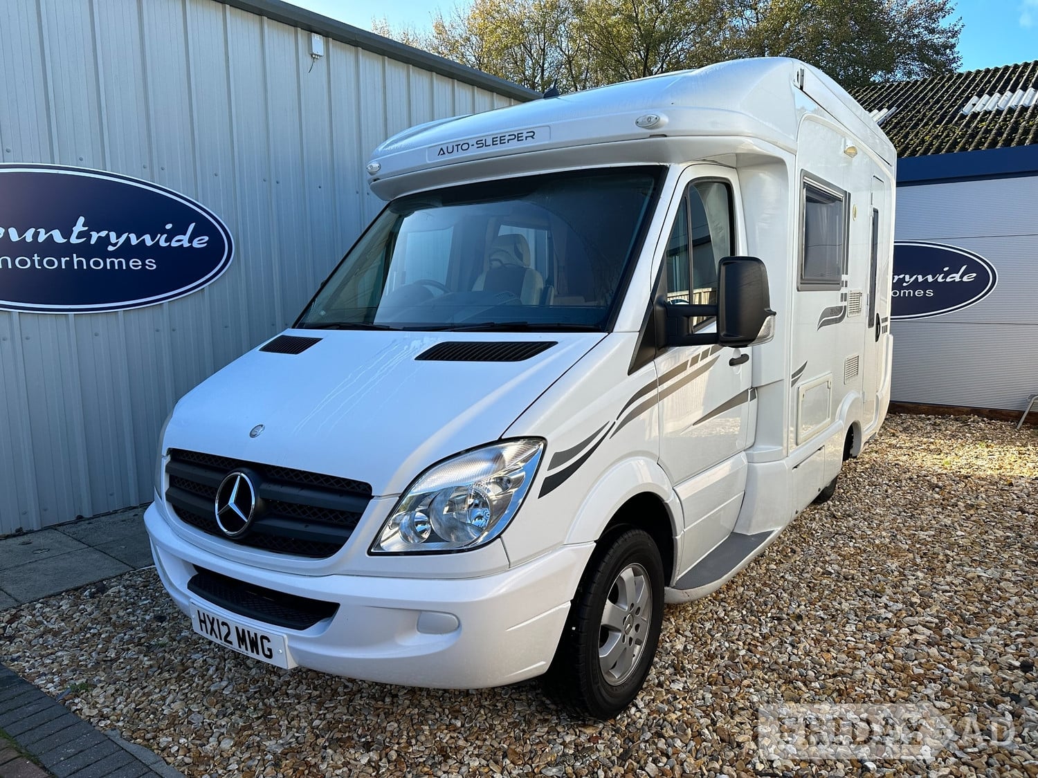 [ berth ]Auto-Sleepers Devon