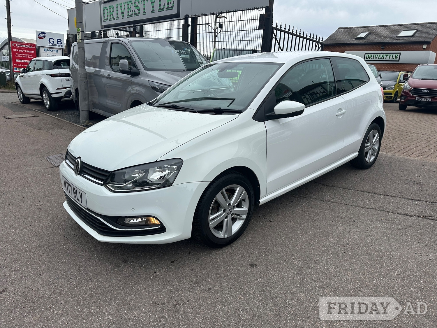 [ berth ]Volkswagen Polo