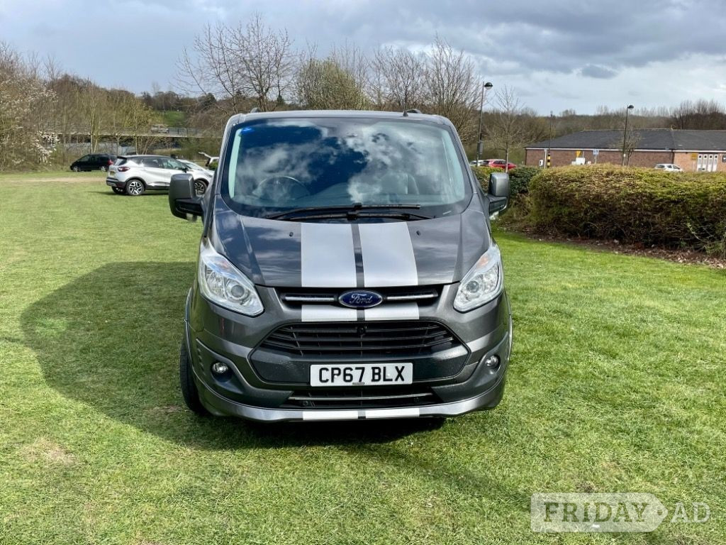 [ berth ]Ford Transit Custom