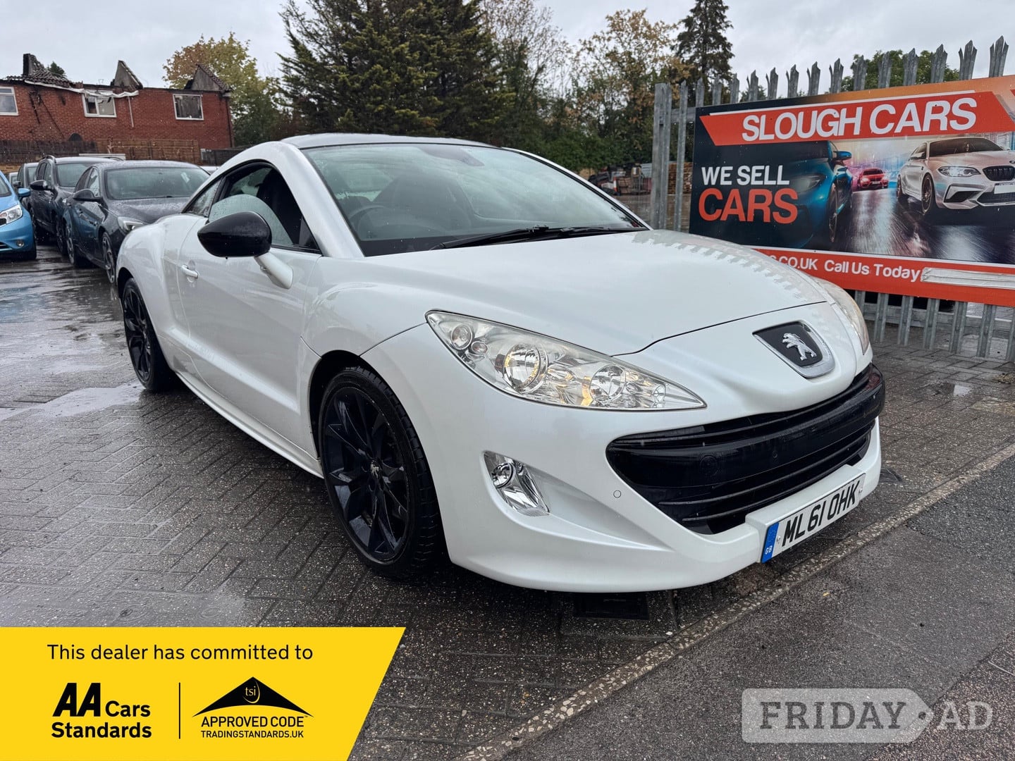 Peugeot RCZ 2011 in Slough