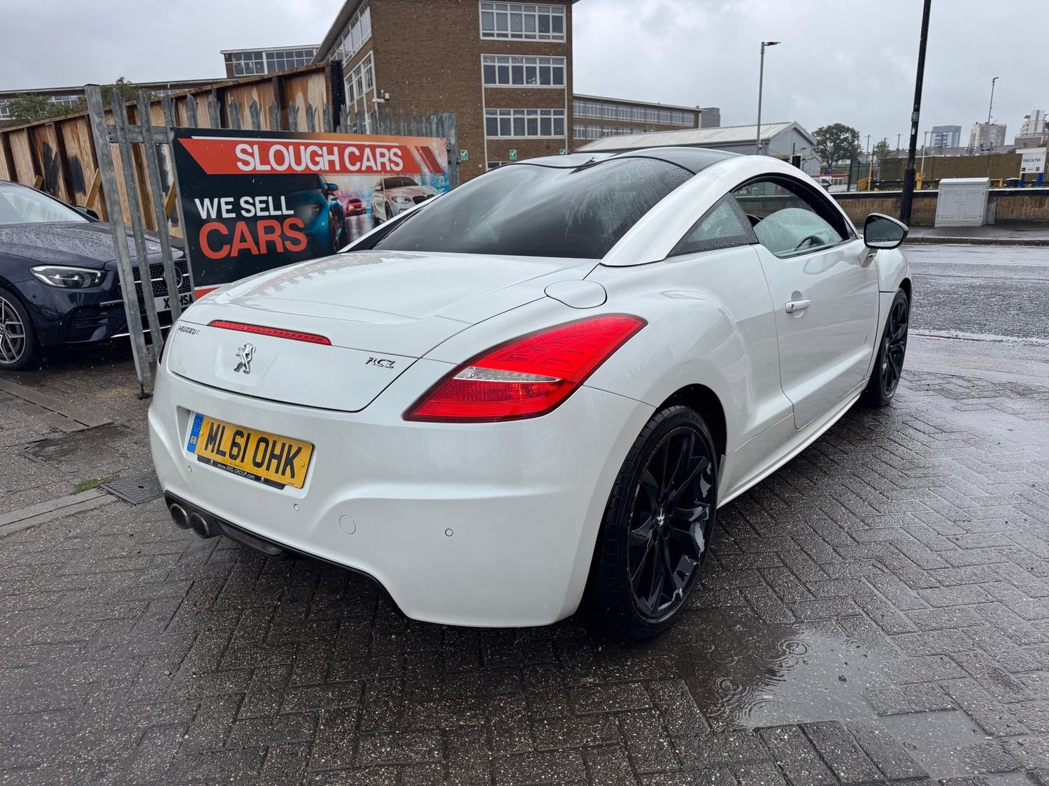 Peugeot RCZ 2011 - Cars in Slough