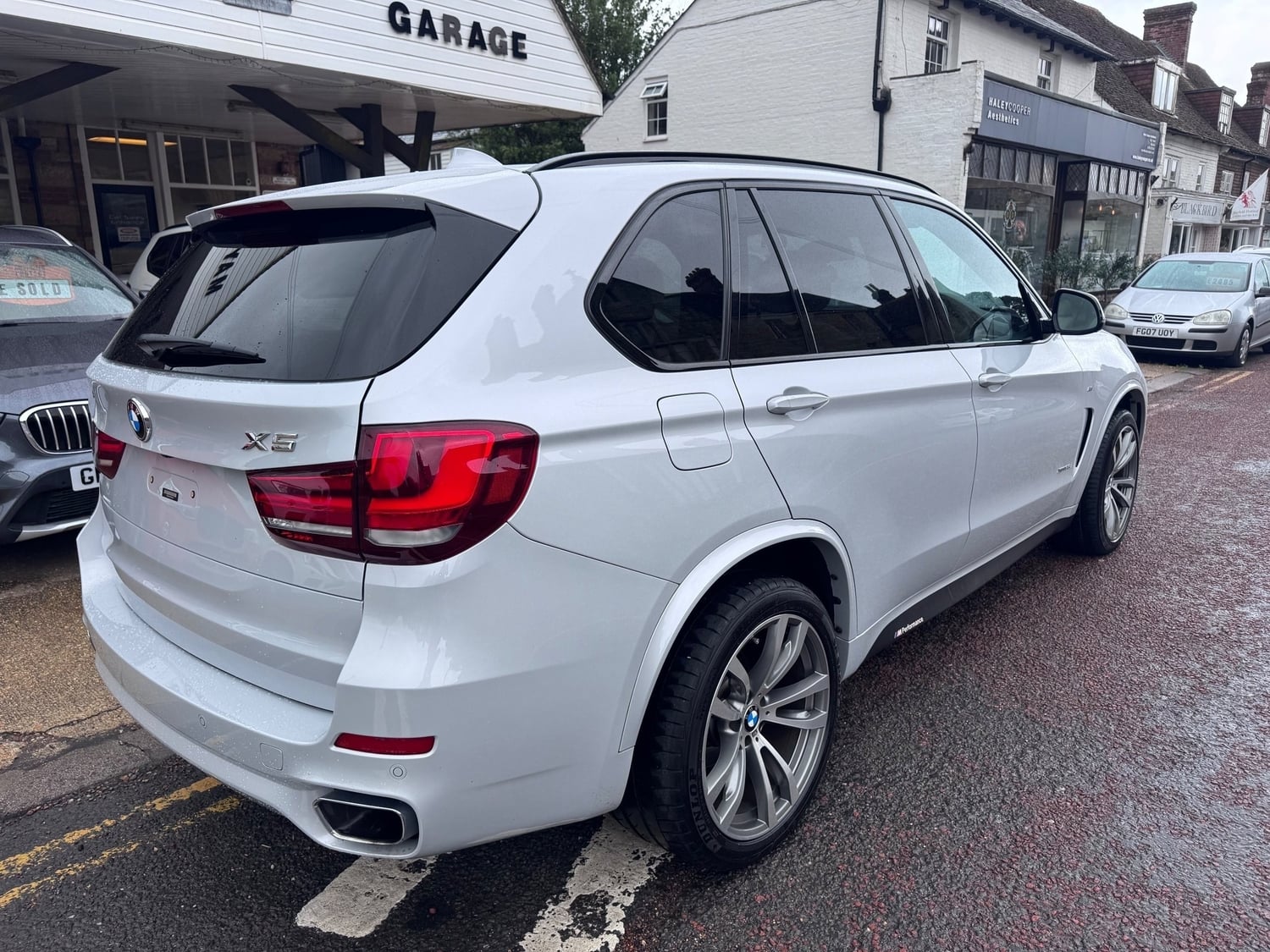BMW X5 2016 - Cars in Mayfield