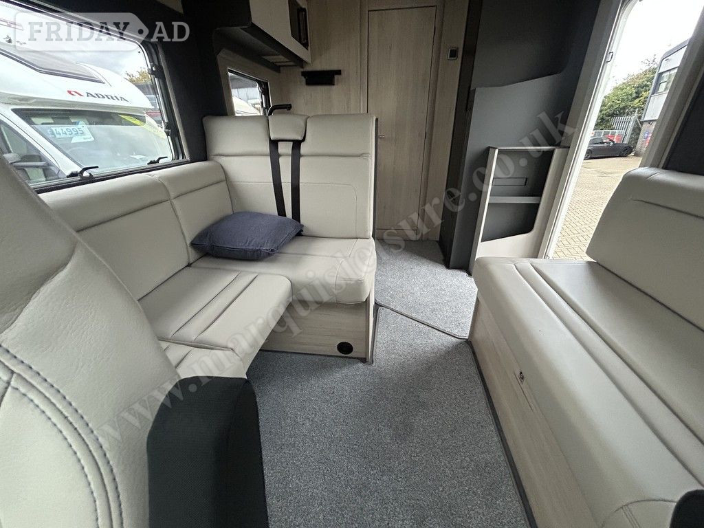 [4 berth ]Auto-Trail F-Line F60