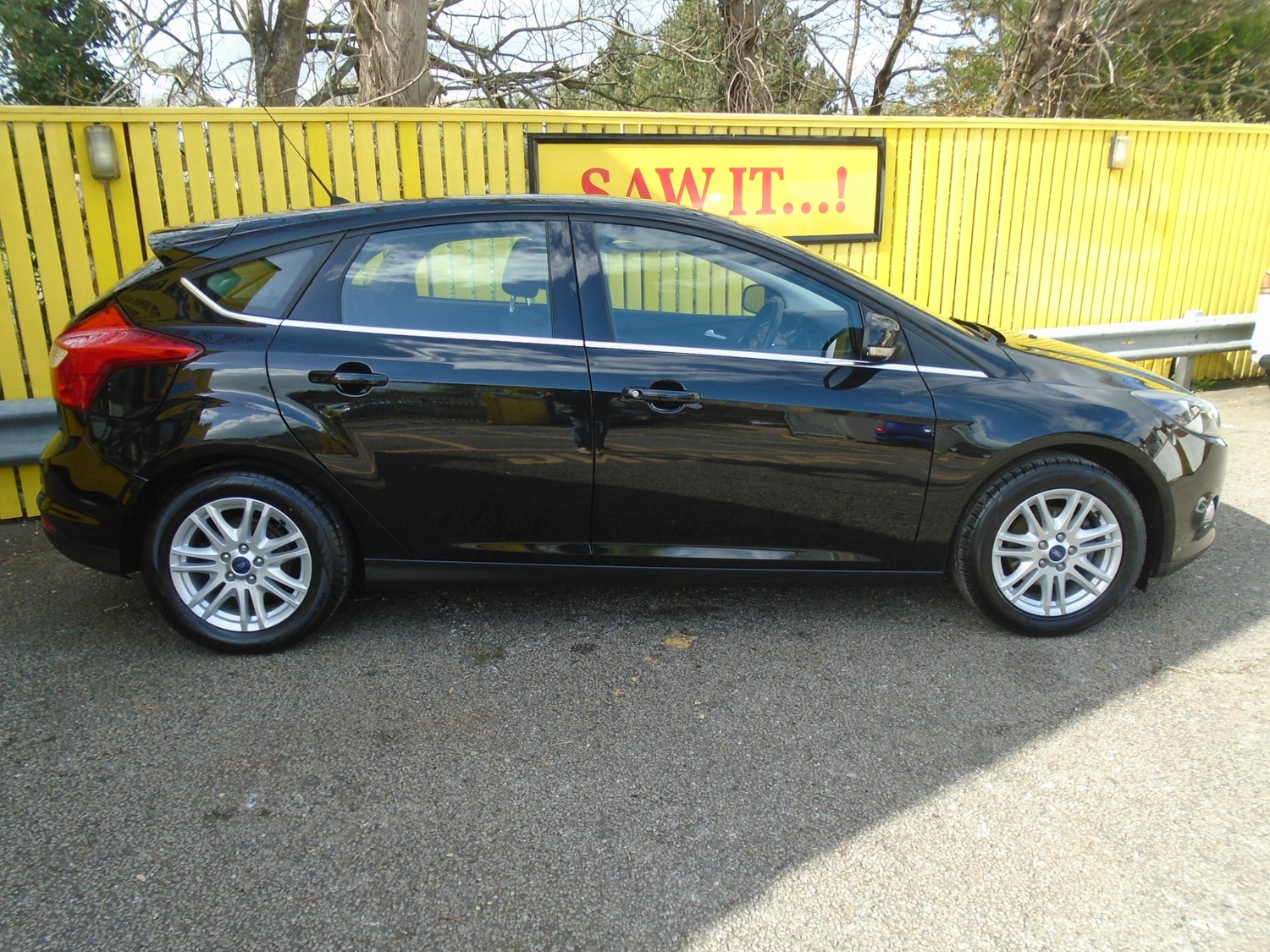 Ford Focus 2013 - Cars in Worthing