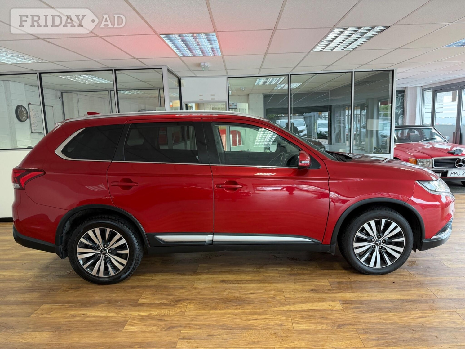 Mitsubishi Outlander Sandhurst