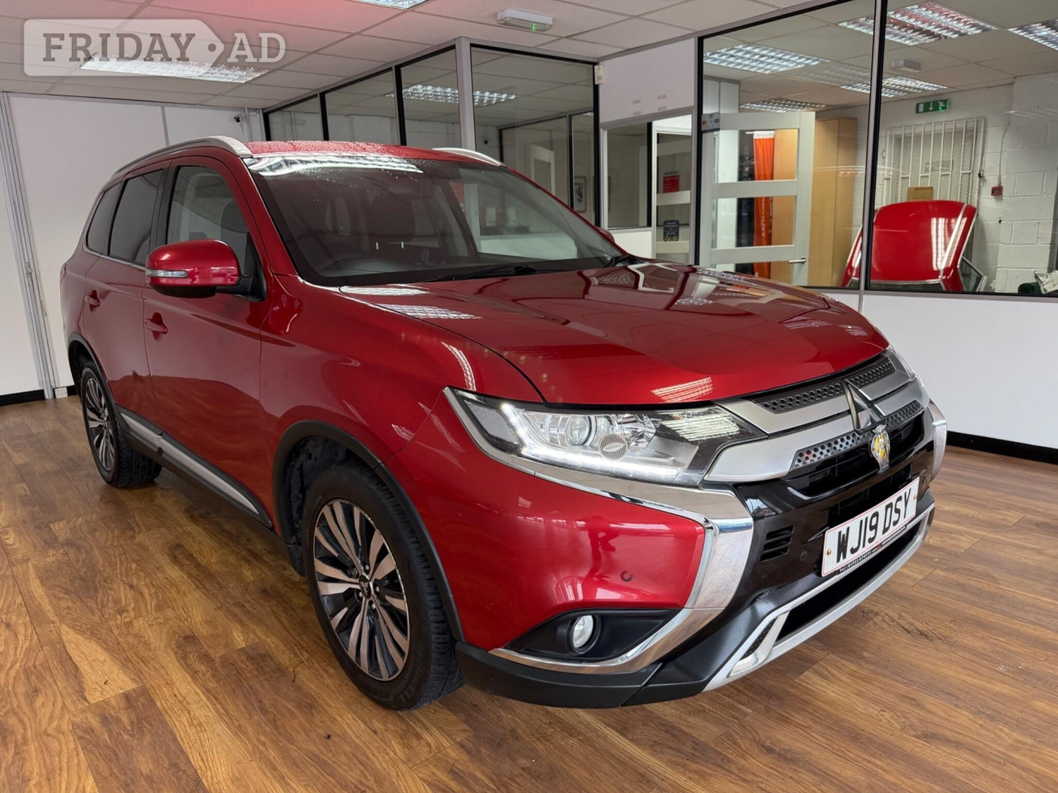 Mitsubishi Outlander 2019 in Sandhurst