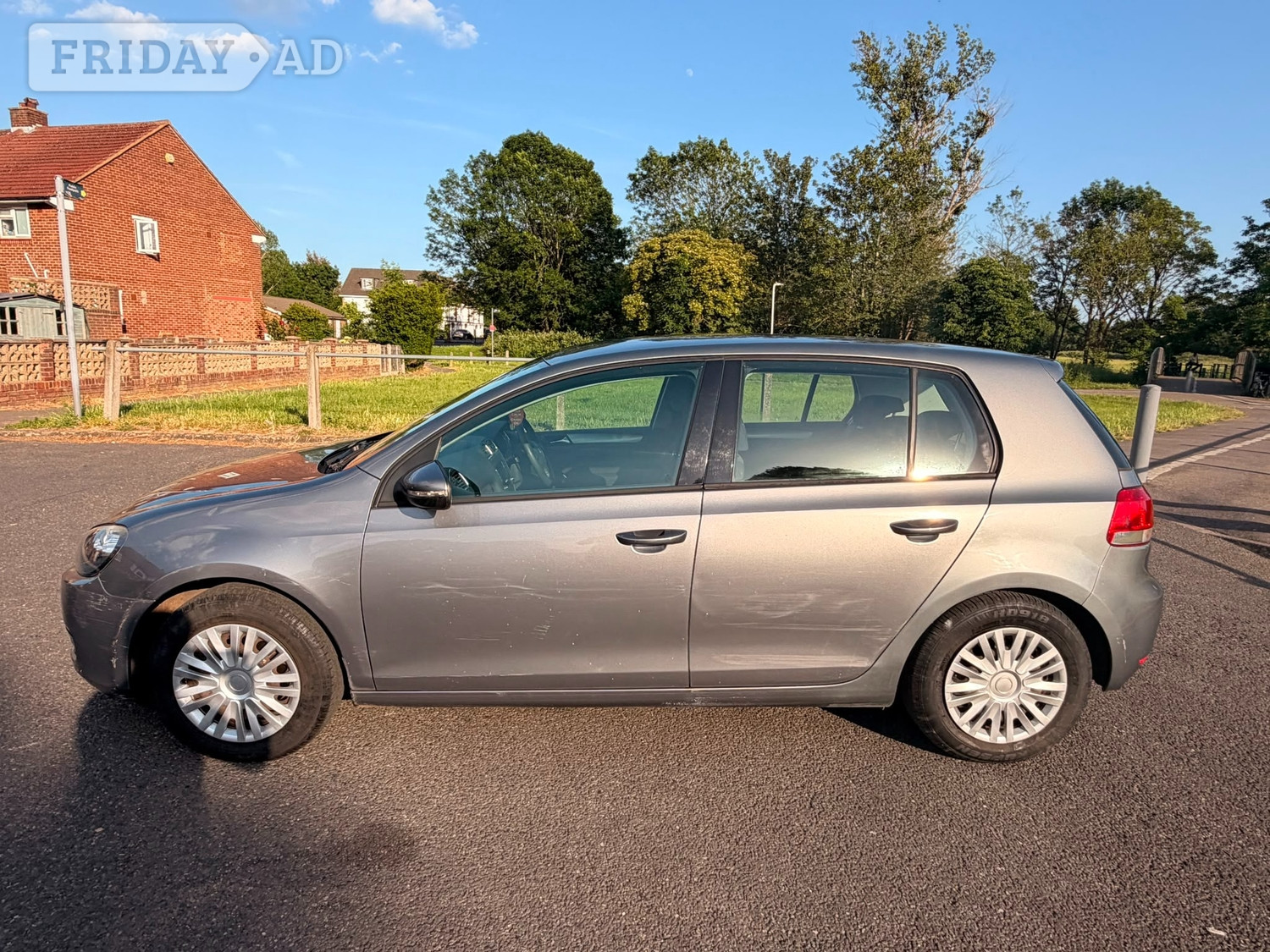 [ berth ]Volkswagen Golf