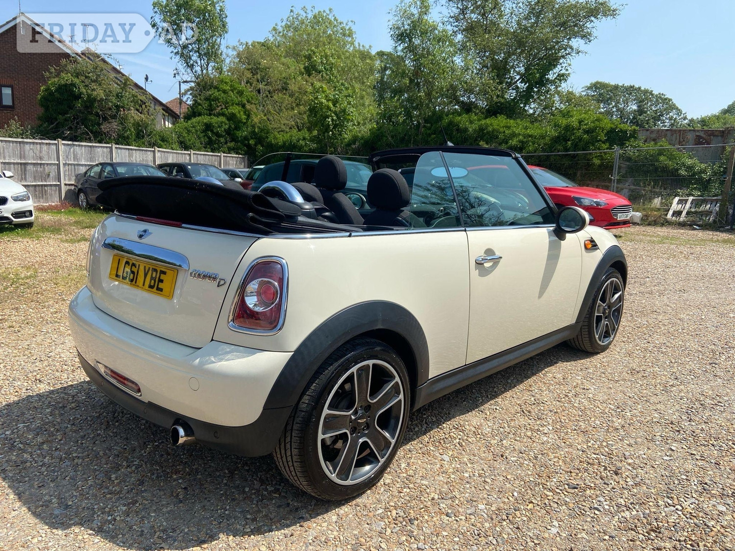 [ berth ]Mini Convertible