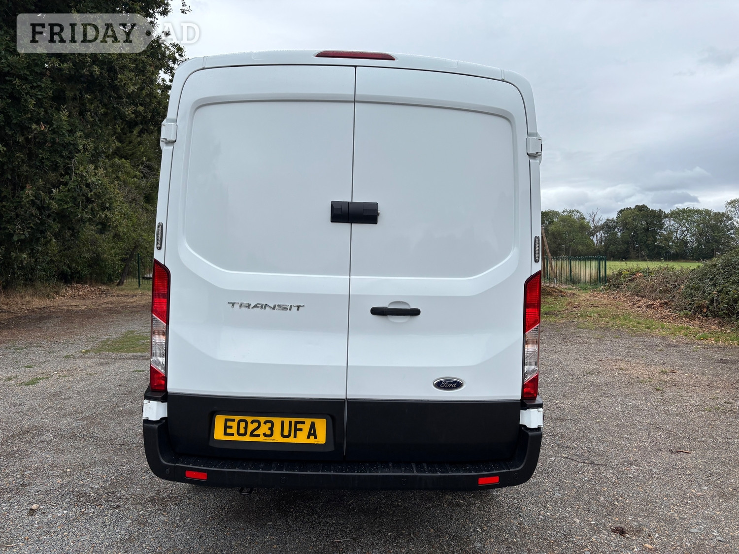 Ford Transit 2023 - Vans & Commercial Vehicles in Dorking