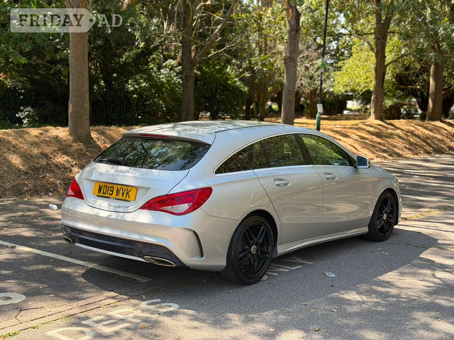 [ berth ]Mercedes-Benz CLA Class