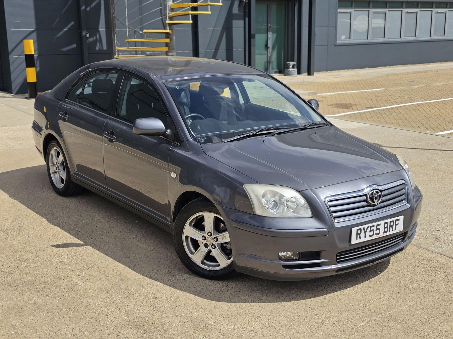 Toyota Avensis 2005 - Cars